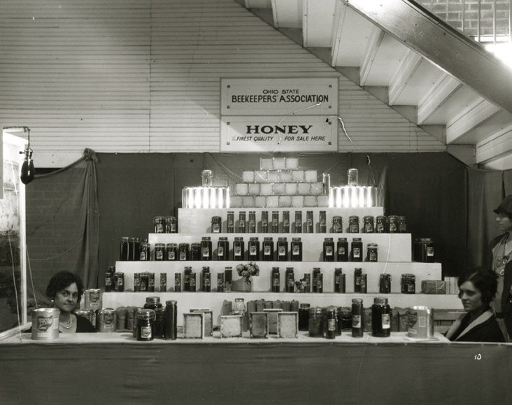 Honey sale, Ohio State Fair, 1929