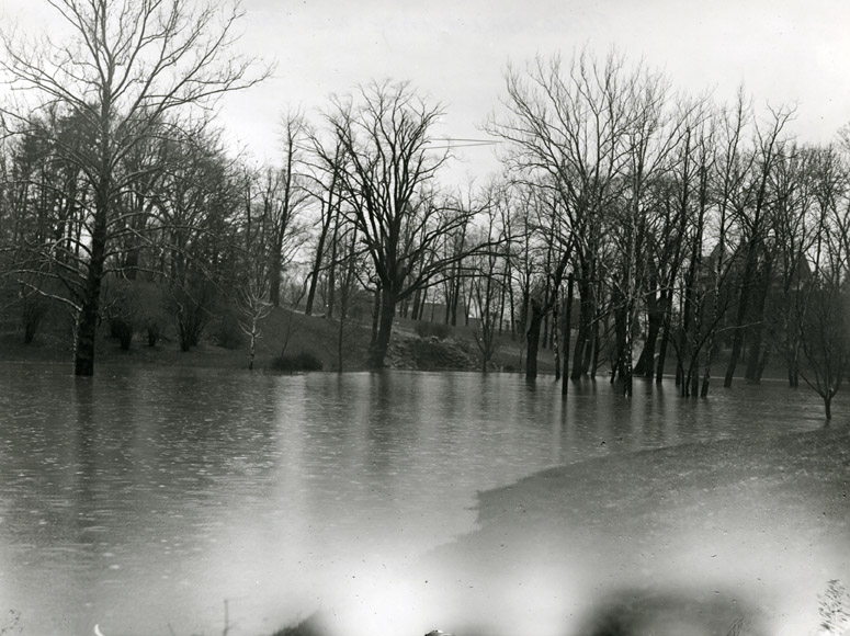 Mirror Lake flooding