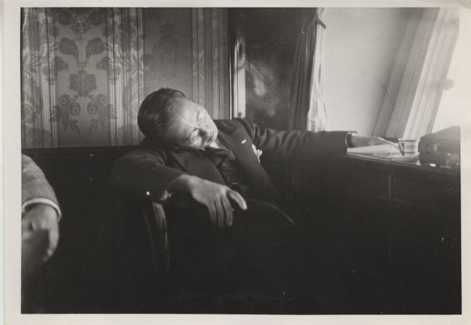 Dr. Enti, Japanese journalist