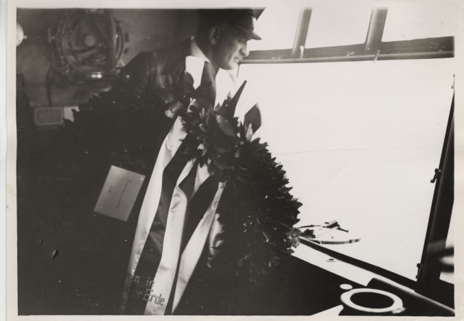 Eckener's wreath
