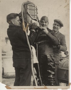 Captain Sloan Danenhower testing the Nautilus's artificial air machine.