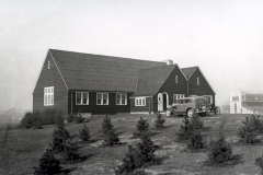 1935, Women's Field House