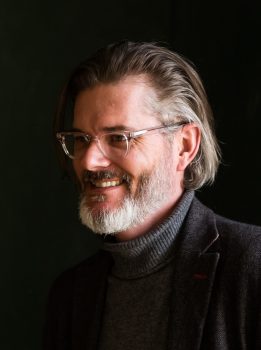 Mo Willems 2015 Credit Jo Chattman