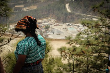 A member of the catholic parish, an indigenous Mam woman facing towards the marlin mine. Photo credit: Matthew Kok.